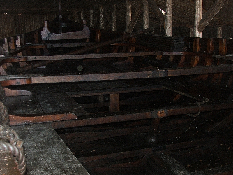 NFLD_drive_to_and-viking_settlement 843.jpg